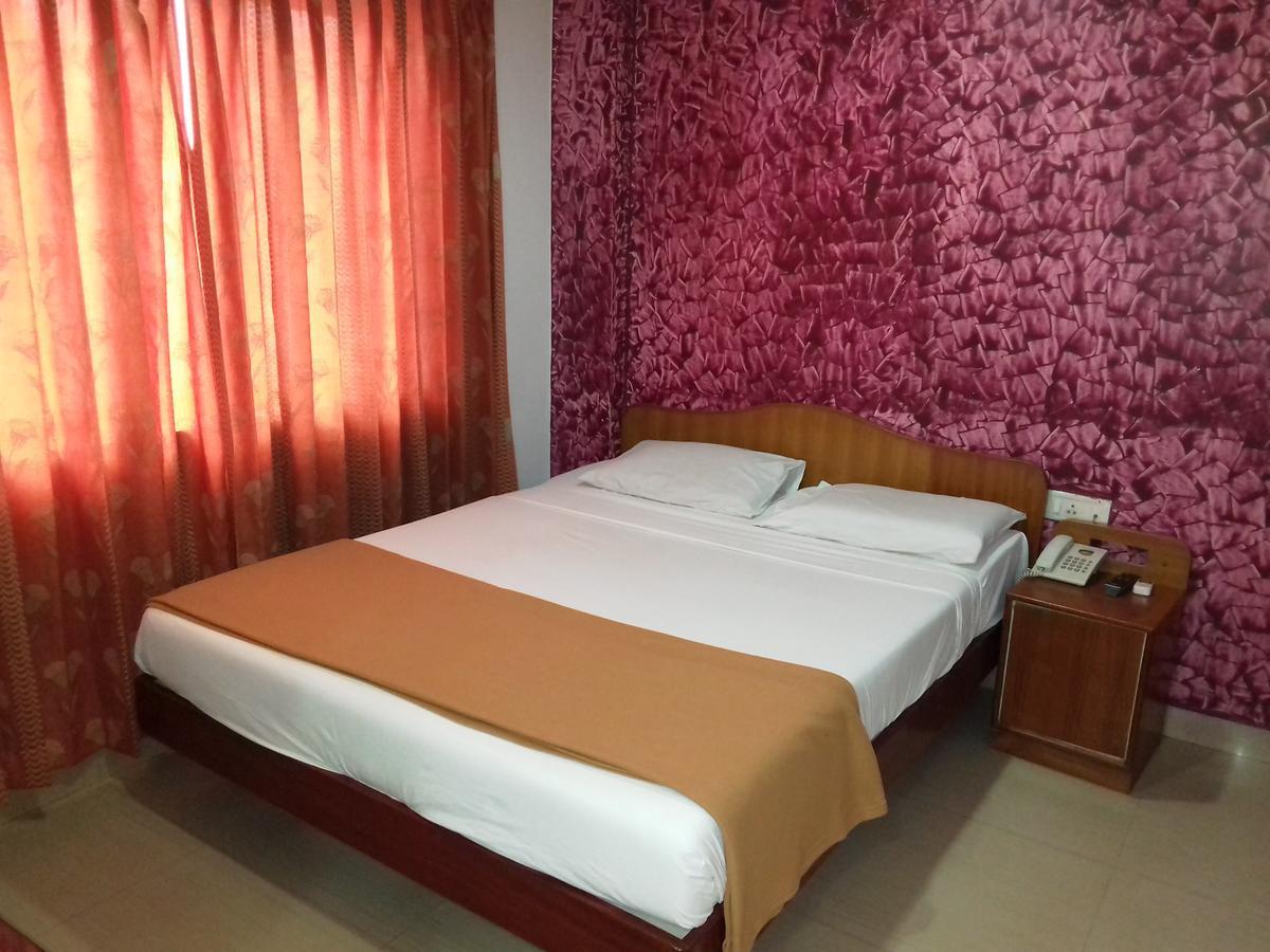 Sri Srinivasar Residency Hotel Vellore Luaran gambar