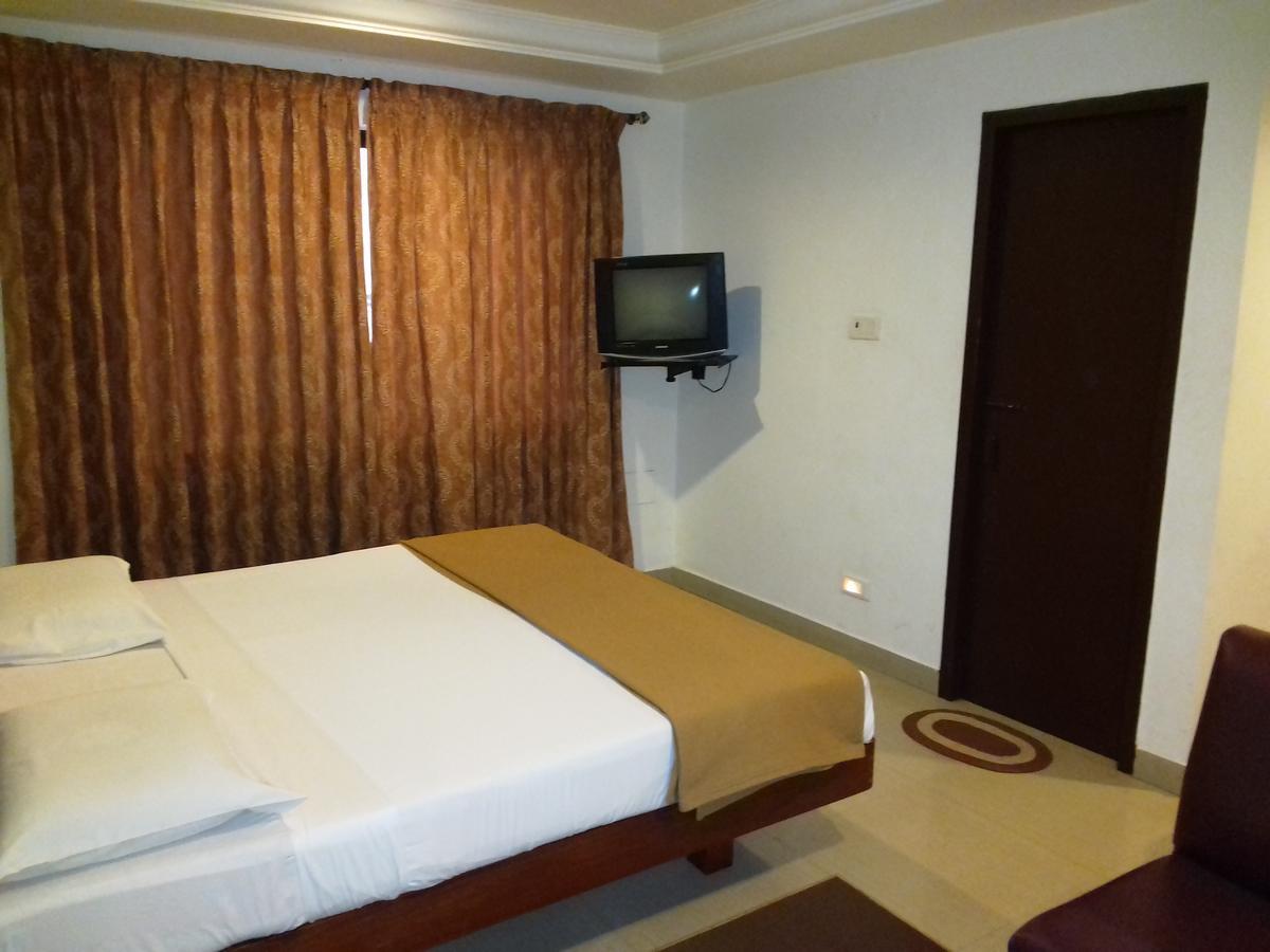 Sri Srinivasar Residency Hotel Vellore Luaran gambar
