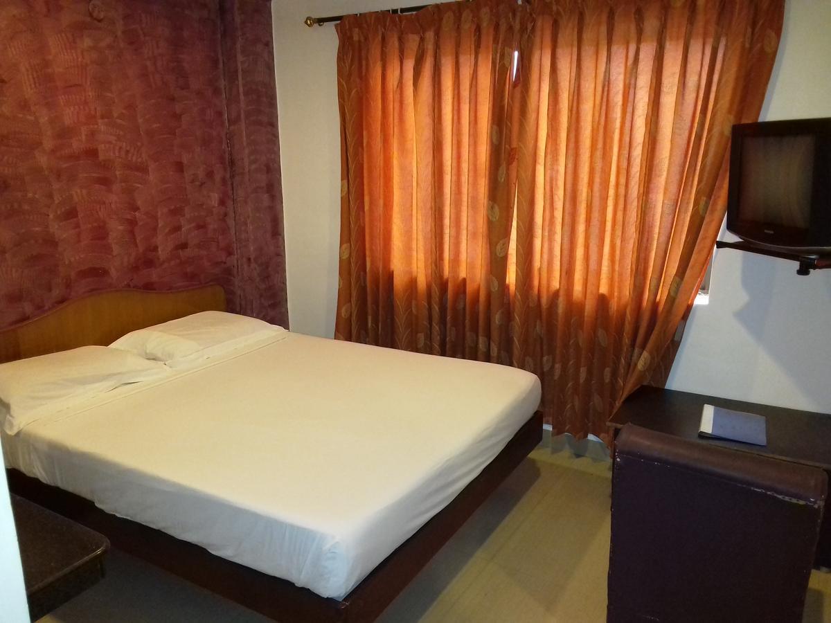 Sri Srinivasar Residency Hotel Vellore Luaran gambar