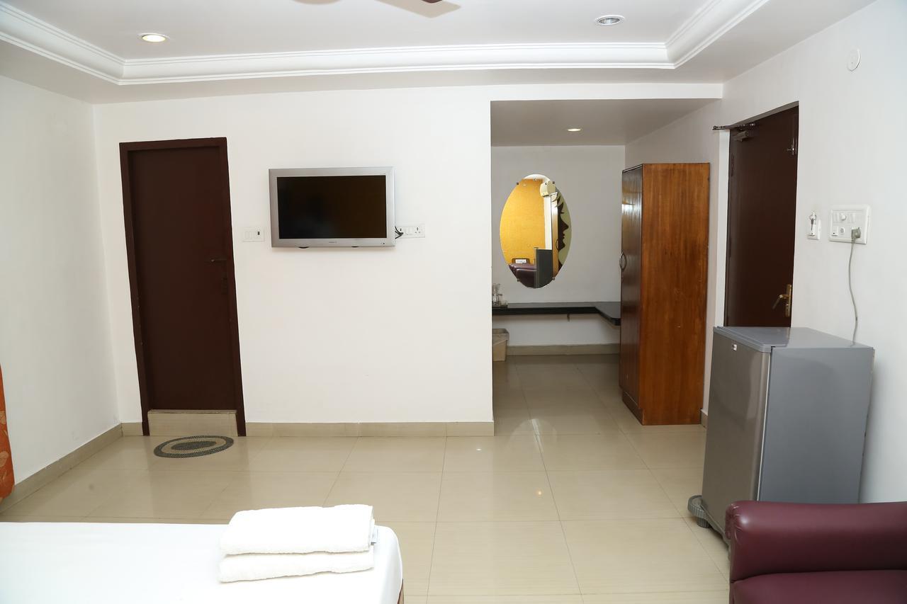 Sri Srinivasar Residency Hotel Vellore Luaran gambar