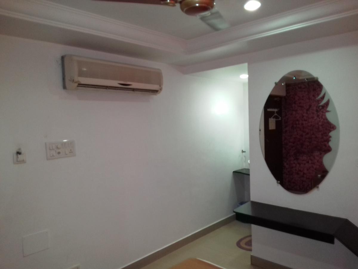 Sri Srinivasar Residency Hotel Vellore Luaran gambar
