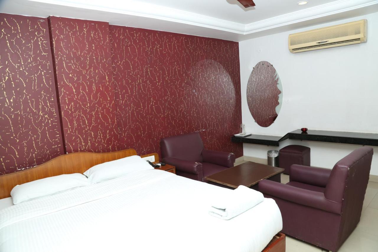 Sri Srinivasar Residency Hotel Vellore Luaran gambar
